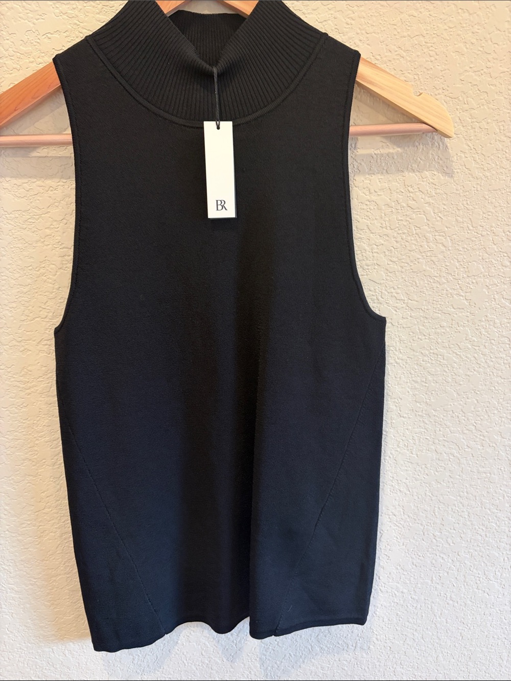 Banana Republic Black Sleeveless Mock Neck Knit Shell